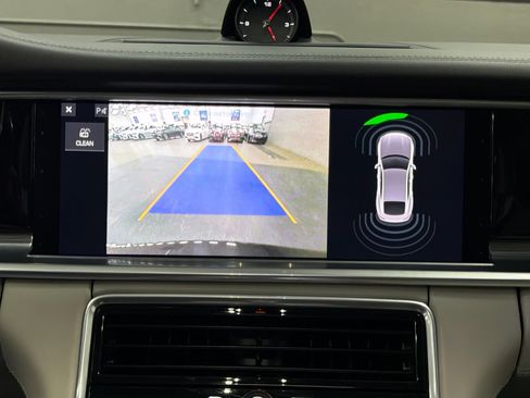 Used 2019 Porsche Panamera 4 AWD/4WD image 37