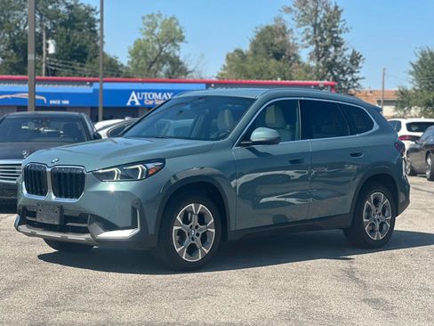 Used 2023 BMW X1 xDrive28i w/ Convenience Package AWD/4WD image 1