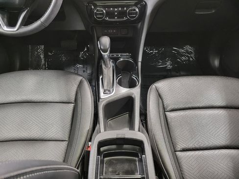 Used 2023 Buick Encore GX Essence w/ Experience Buick Package AWD/4WD image 17
