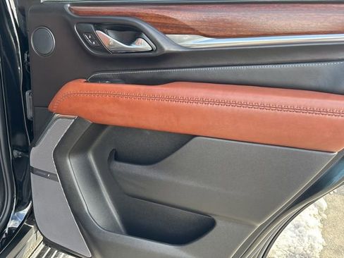 Used 2024 GMC Yukon Denali Ultimate image 33