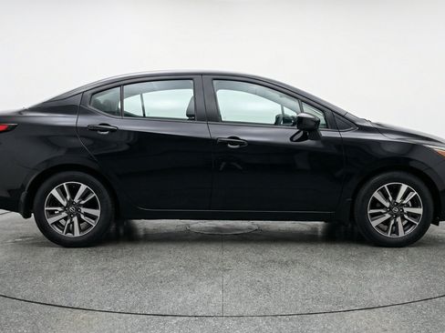 Used 2025 Nissan Versa SV FWD image 11
