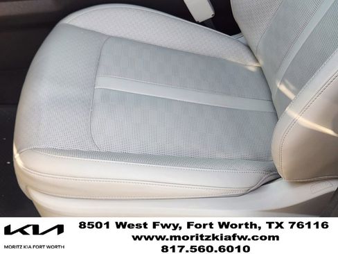 Certified 2024 Kia Sorento S w/ Panoramic Sunroof Package FWD image 22