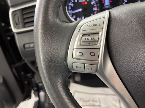 Used 2014 Nissan Rogue SL FWD image 22