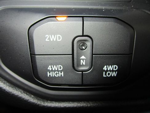 New 2026 RAM 2500 Tradesman AWD/4WD image 41