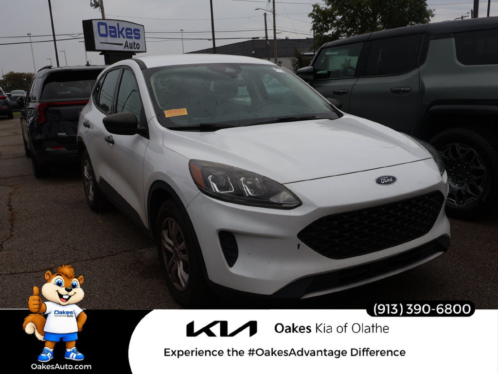 Used 2020 Ford Escape S FWD image 1