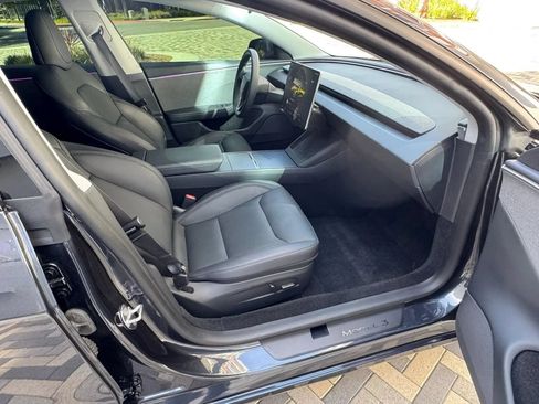 Used 2024 Tesla Model 3 Long Range RWD image 17