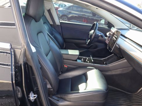 Used 2019 Tesla Model 3 Performance image 20