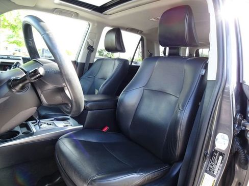 Used 2016 Toyota 4Runner Limited AWD/4WD image 11
