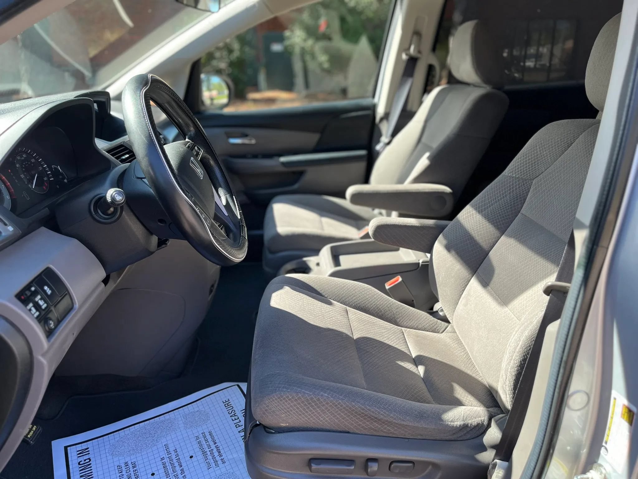 Used 2014 Honda Odyssey EX image 15