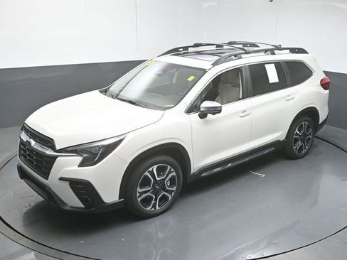 Used 2023 Subaru Ascent Limited w/ Technology Package image 45