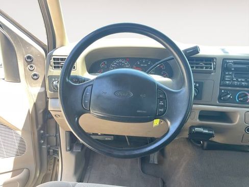 Used 2002 Ford F350 XLT AWD/4WD image 12