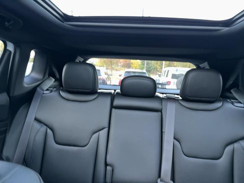 New 2026 Jeep Compass Limited w/ Sun, Sound & Navigation Group image 9