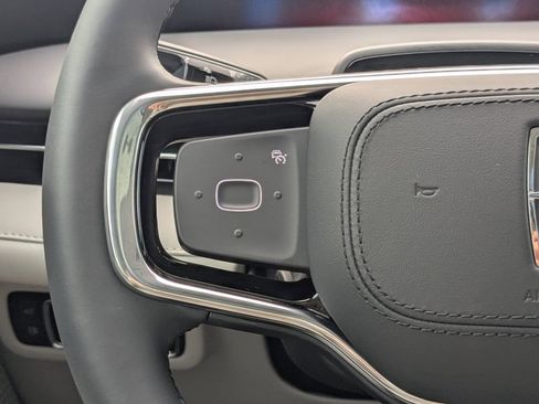 New 2026 Lincoln Nautilus Reserve AWD/4WD image 28