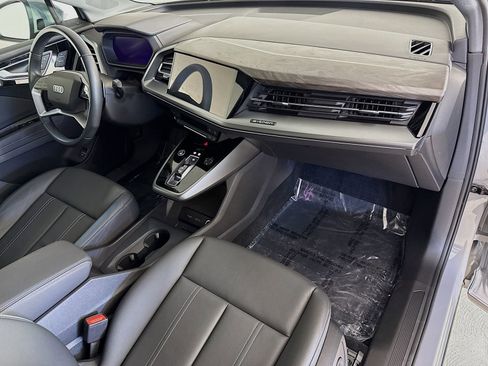 Certified 2024 Audi Q4 e-tron Premium Plus image 30