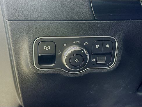 Certified 2023 Mercedes-Benz GLA 250 4MATIC w/ Premium Package image 10