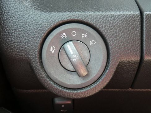 Used 2013 Lincoln Navigator L 4WD w/ HD Trailer Tow Pkg image 19