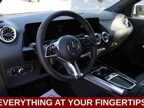 New 2026 Mercedes-Benz GLA 250 4MATIC image 2