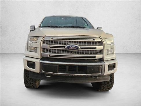 Used 2017 Ford F150 Platinum w/ Equipment Group 701A Luxury image 2