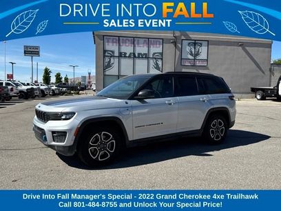 Used 2022 Jeep Grand Cherokee Trailhawk w/ Advanced Protech Group II