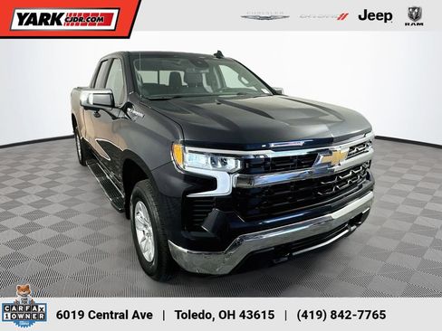 Used 2023 Chevrolet Silverado 1500 LT w/ Safety Package AWD/4WD image 1