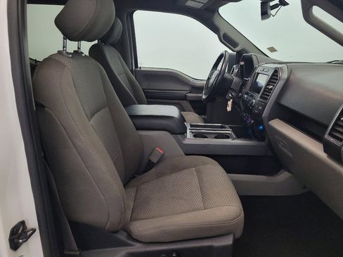 Used 2019 Ford F150 XLT w/ Equipment Group 302A Luxury AWD/4WD image 21