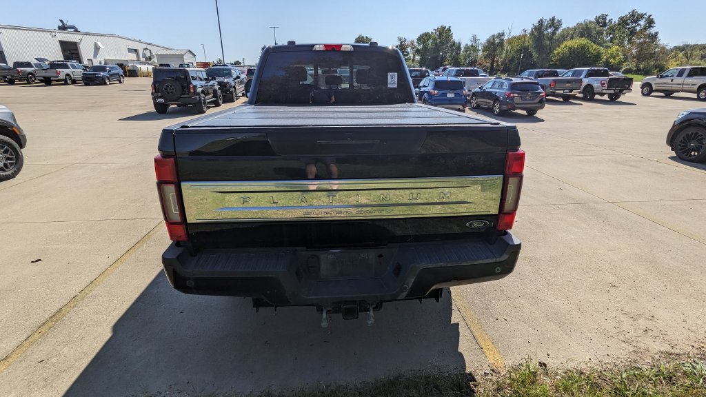 Used 2020 Ford F250 Platinum AWD/4WD image 4
