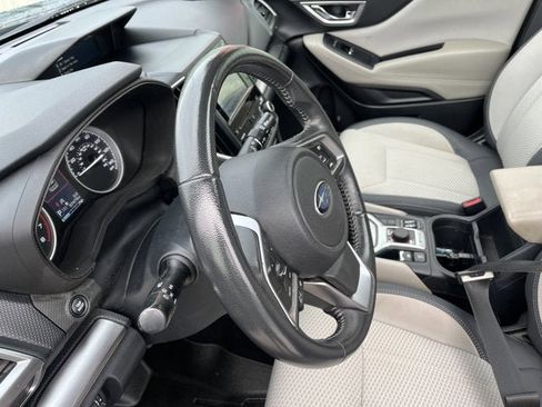 Used 2019 Subaru Forester Premium image 17