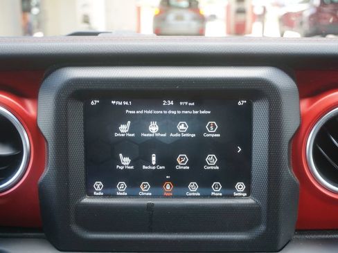Used 2021 Jeep Wrangler Unlimited Rubicon w/ Cold Weather Group AWD/4WD image 10