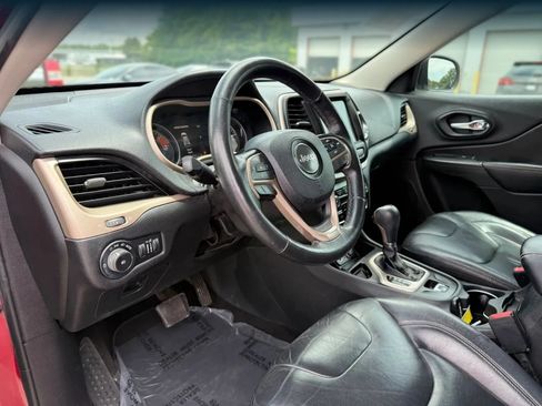 Used 2016 Jeep Cherokee Limited FWD image 17