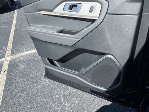 New 2026 Ford Explorer Active image 14