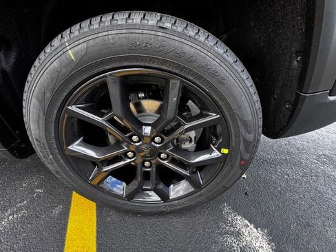 New 2025 Jeep Grand Cherokee Limited image 61