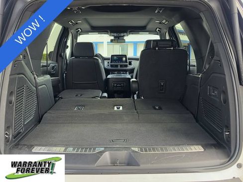 Used 2024 Chevrolet Tahoe RST w/ Luxury Package AWD/4WD image 7