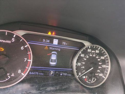 Used 2019 Nissan Altima 2.5 Platinum FWD image 13