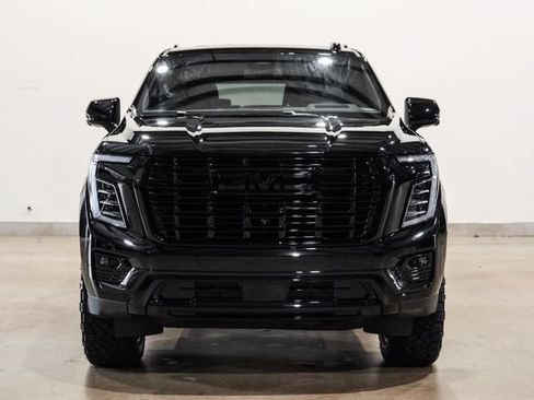 Used 2026 GMC Yukon Denali w/ Sun & Power Step Package AWD/4WD image 2