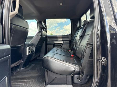 Used 2019 Ford F250 Lariat w/ FX4 Off-Road Package AWD/4WD image 19