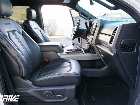 Used 2022 Ford F350 Platinum image 49