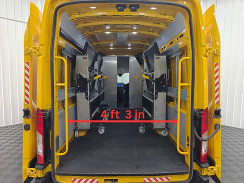 Used 2022 Ford Transit 250 148 High Roof Extended w/ Parcel Delivery Package RWD image 24