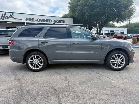 Used 2024 Dodge Durango GT AWD/4WD image 2