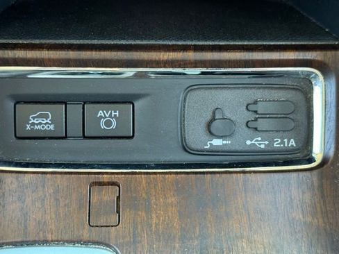 Used 2019 Subaru Ascent Touring image 25