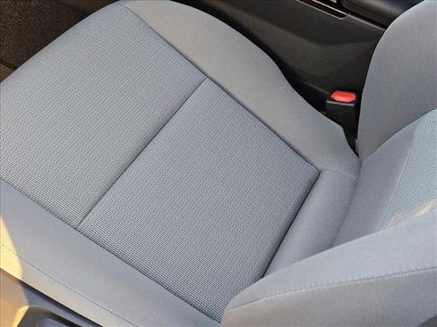 New 2026 Toyota Prius LE image 4