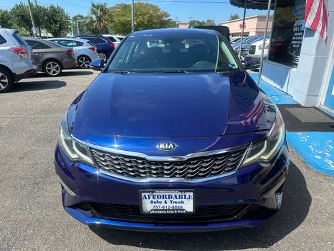 Used 2020 Kia Optima LX FWD image 9