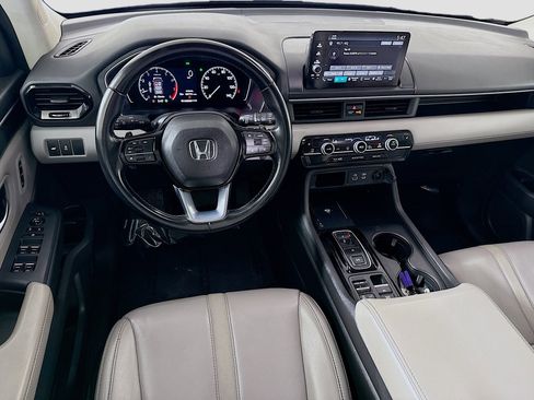Used 2023 Honda Pilot EX-L image 17