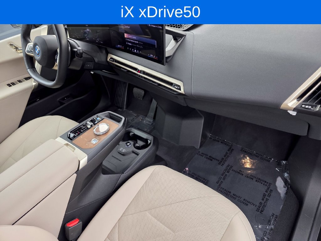 Certified 2024 BMW iX xDrive50 w/ Sport Package AWD/4WD image 29