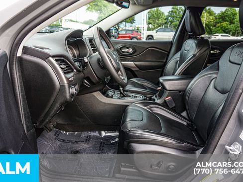 Used 2022 Jeep Cherokee Latitude Lux w/ Sun & Sound Group AWD/4WD image 21