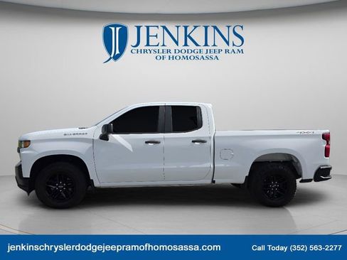 Used 2019 Chevrolet Silverado 1500 W/T w/ Trailering Package AWD/4WD image 8