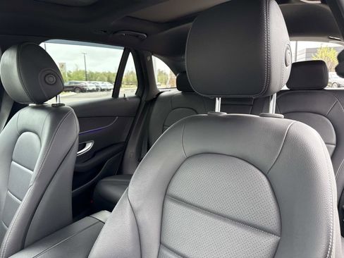 Used 2022 Mercedes-Benz GLC 300 4MATIC image 23