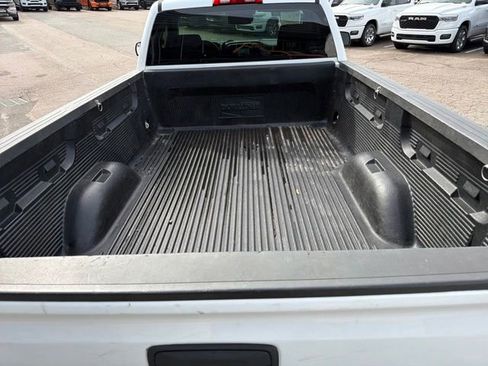 Used 2018 GMC Sierra 1500 2WD Regular Cab image 28