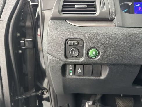 Used 2022 Honda Pilot Special Edition image 16