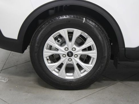 Used 2024 Ford Escape Active image 13