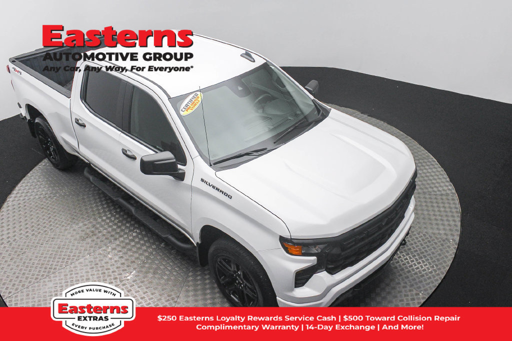 Used 2024 Chevrolet Silverado 1500 Custom w/ LPO, Dark Essentials Package AWD/4WD image 4